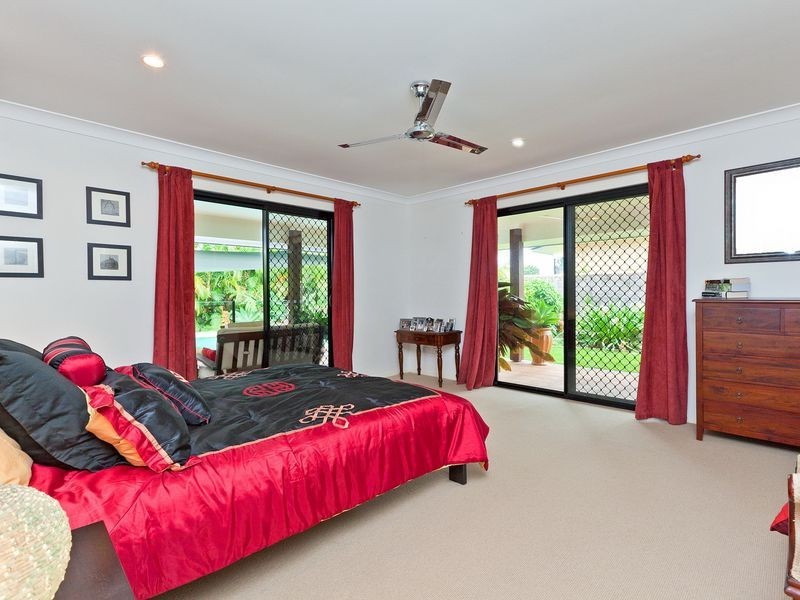 67 Seaholly Crescent, Victoria Point QLD 4165