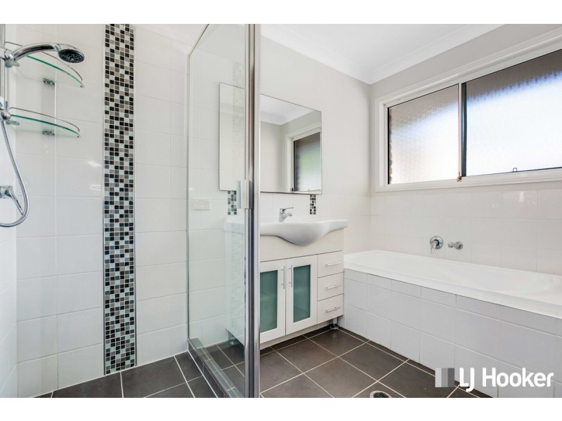 58 Sunnybay Drive, Birkdale QLD 4159