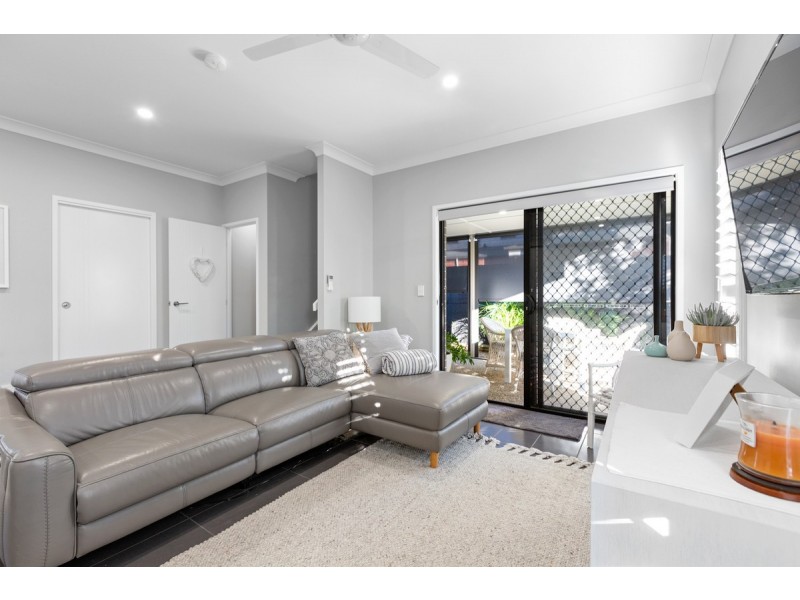 3/190 James Street, Redland Bay QLD 4165