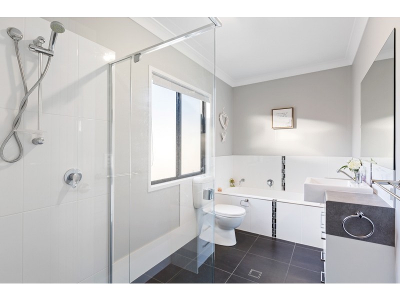 3/190 James Street, Redland Bay QLD 4165