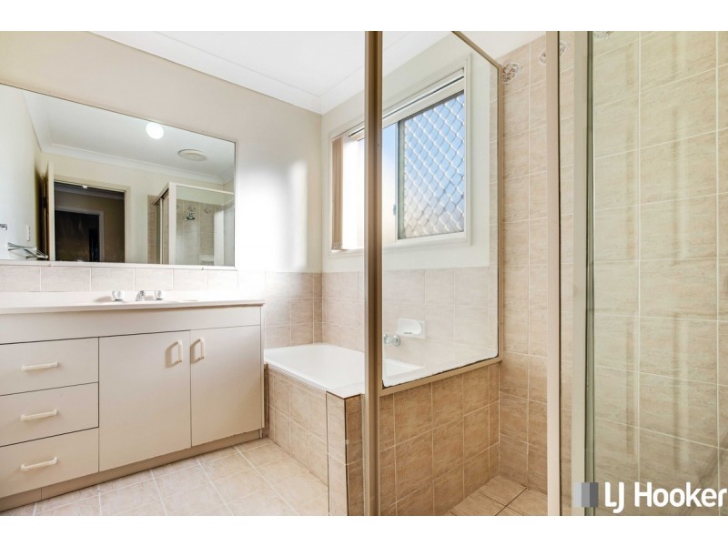 10 Achterberg Place, Victoria Point QLD 4165
