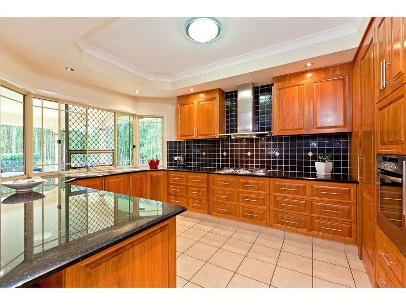 18 Korsman Drive, Thornlands QLD 4164