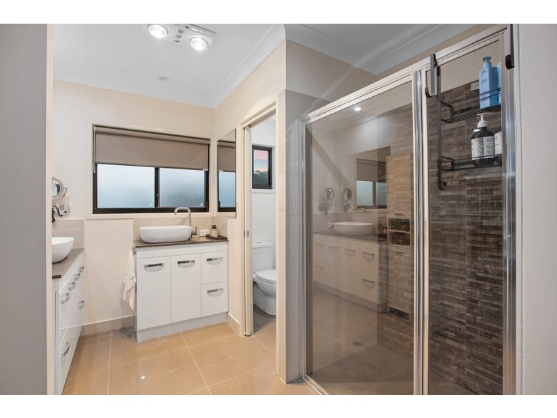 5 Schooner Street, Russell Island QLD 4184