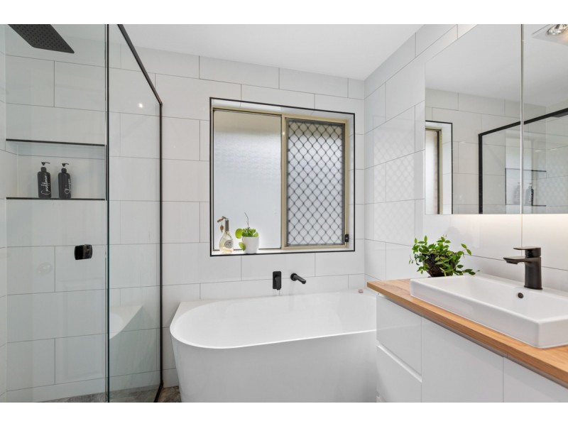 4 Rise Court, Thornlands QLD 4164