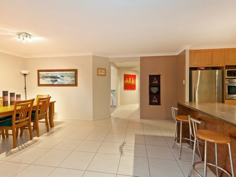7 Willard Close, Wellington Point QLD 4160