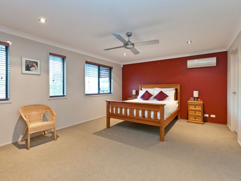 7 Willard Close, Wellington Point QLD 4160