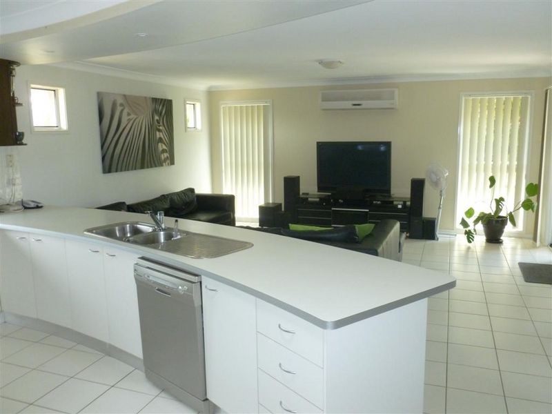1 Spink Street, Wellington Point QLD 4160