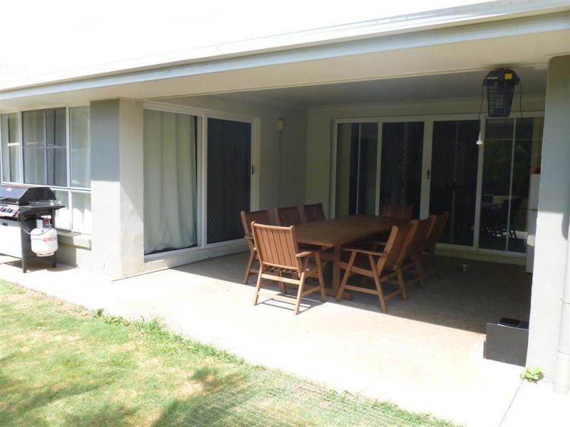 1 Spink Street, Wellington Point QLD 4160