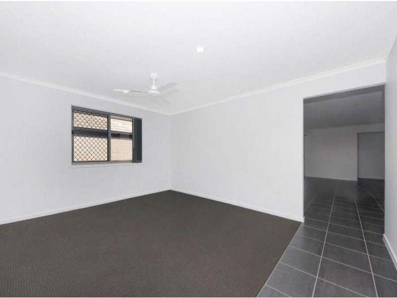 11 Dune Street, Thornlands QLD 4164