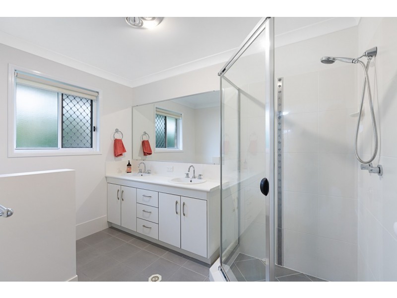 72 South Street, Thornlands QLD 4164