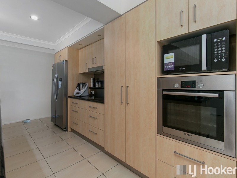 65 School Road, Wynnum West QLD 4178
