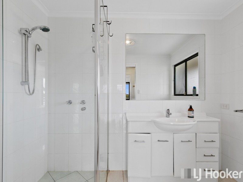 65 School Road, Wynnum West QLD 4178