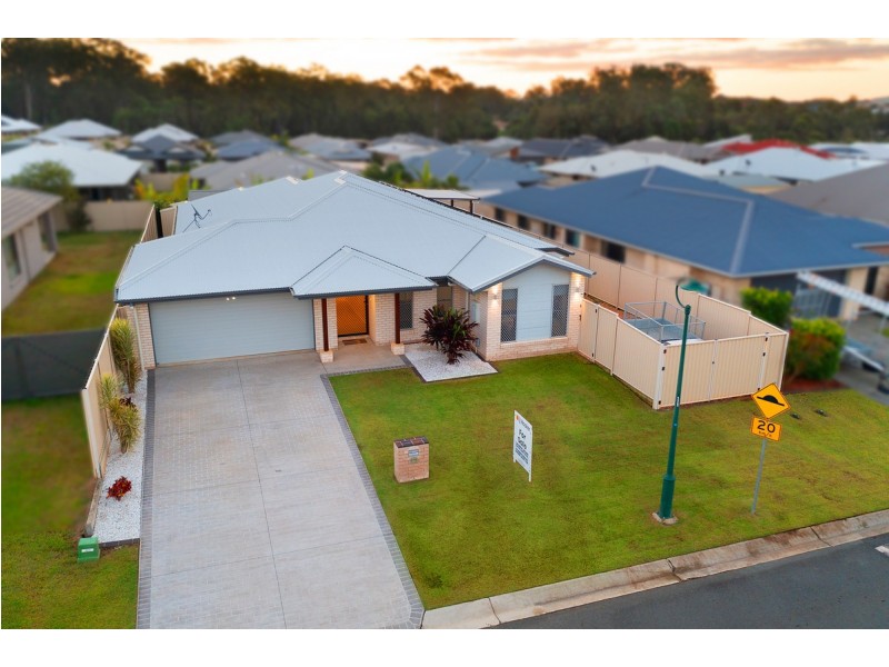 18 Willis Close, Redland Bay QLD 4165