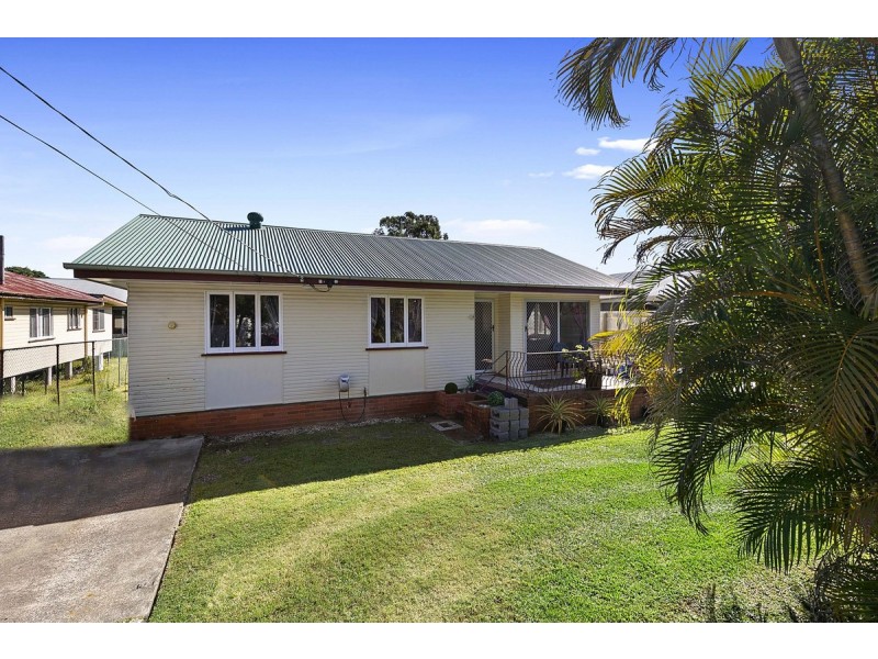 57 Wondall Road, Wynnum West QLD 4178