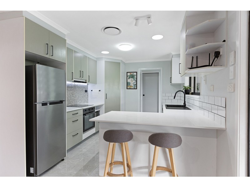 142 Sycamore Parade, Victoria Point QLD 4165