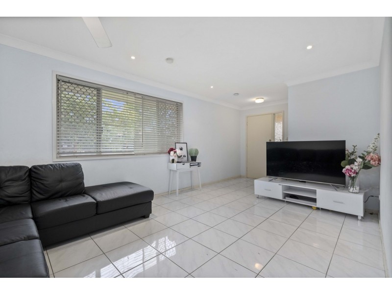 8 Woonara Street, Capalaba QLD 4157