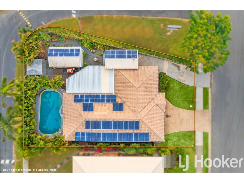 5 Poinciana Avenue, Victoria Point QLD 4165