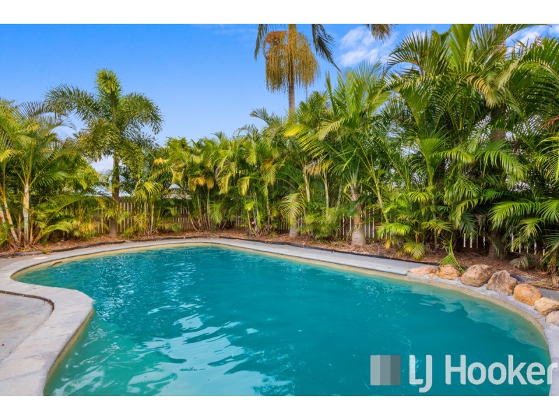 5 Poinciana Avenue, Victoria Point QLD 4165