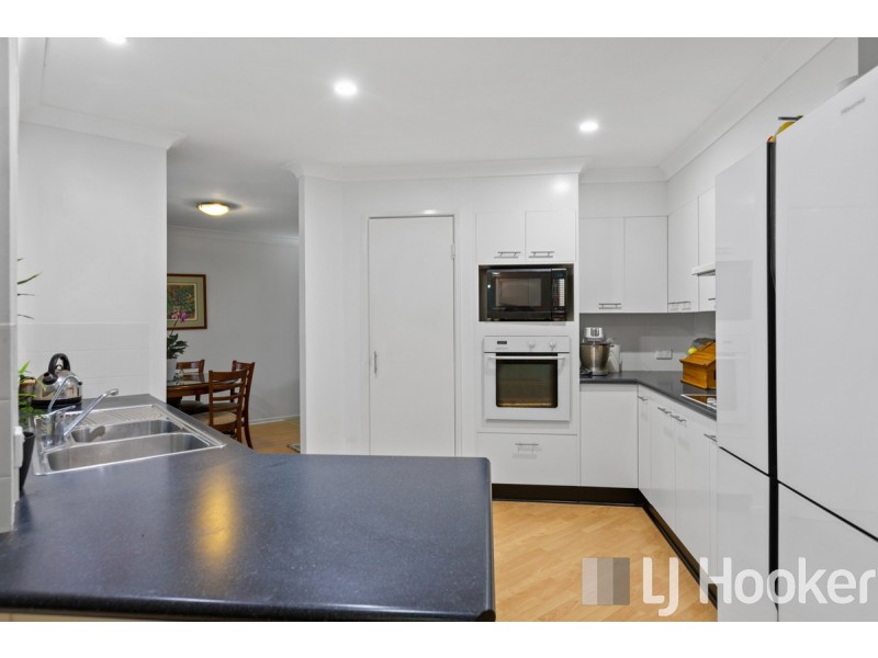 5 Poinciana Avenue, Victoria Point QLD 4165