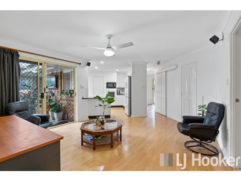 5 Poinciana Avenue, Victoria Point QLD 4165