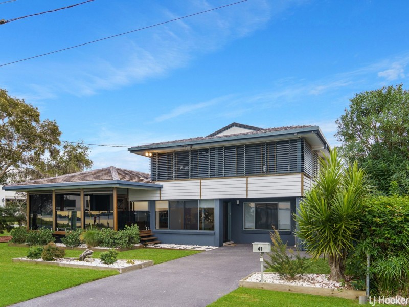 41 Thompson Esplanade, Victoria Point QLD 4165