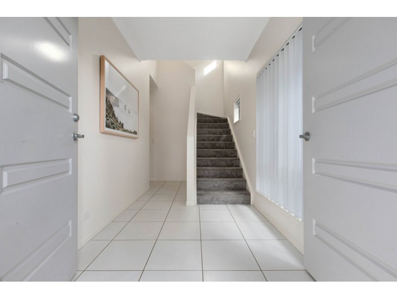 24 Booran Street, Lota QLD 4179