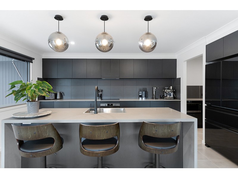 31A Lynch Crescent, Birkdale QLD 4159