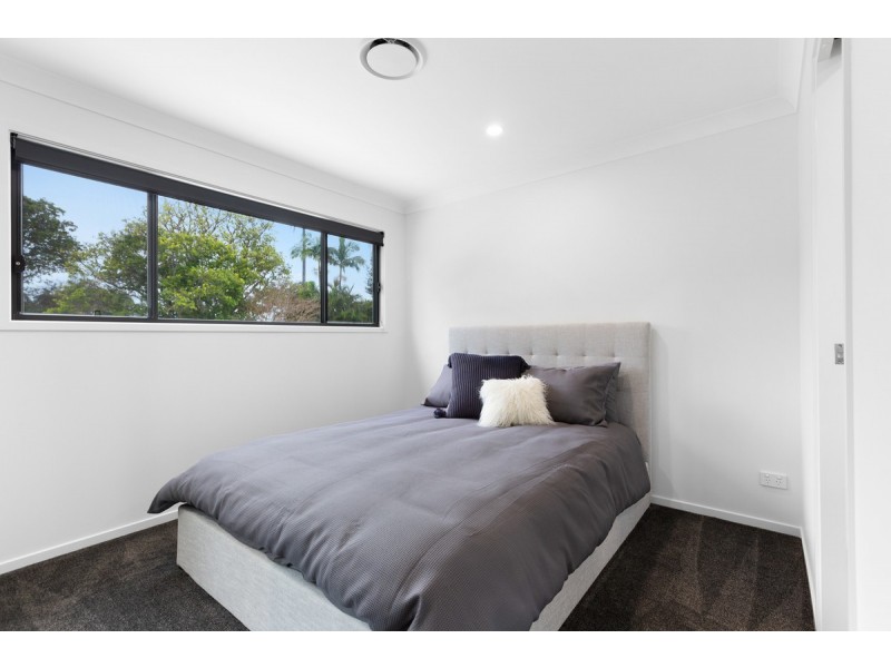 31A Lynch Crescent, Birkdale QLD 4159