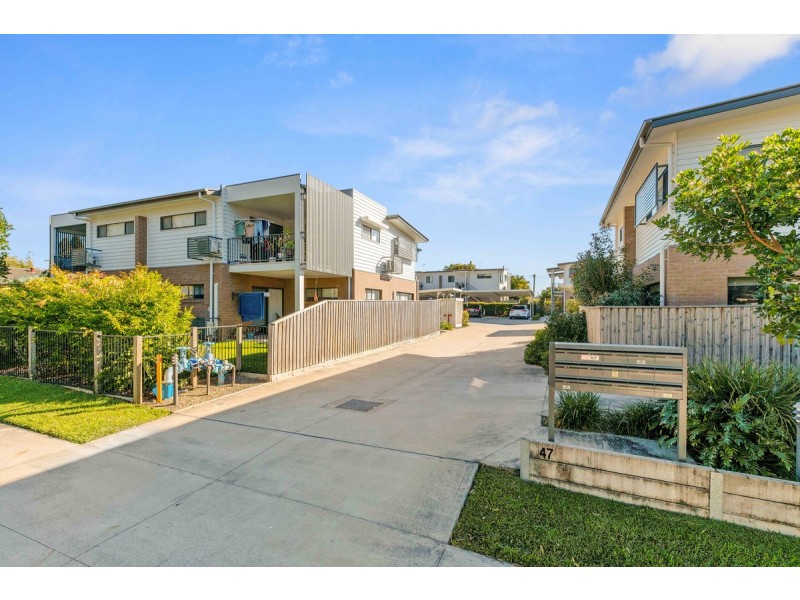 1/47-49 Holland Crescent, Capalaba QLD 4157