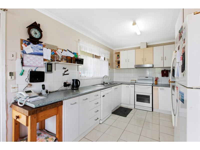 43-45 Wattle Street, Victoria Point QLD 4165