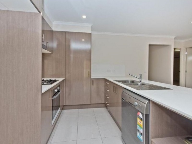 13 Freshwater Street, Thornlands QLD 4164
