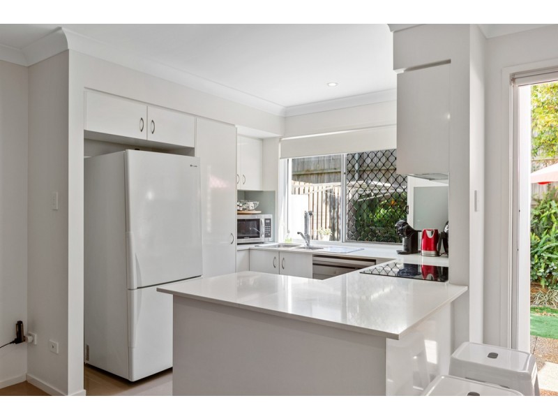 35/57 Charles Canty Drive, Wellington Point QLD 4160