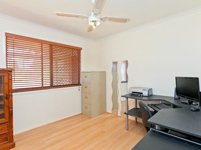 15 Sandpiper Street, Wellington Point QLD 4160