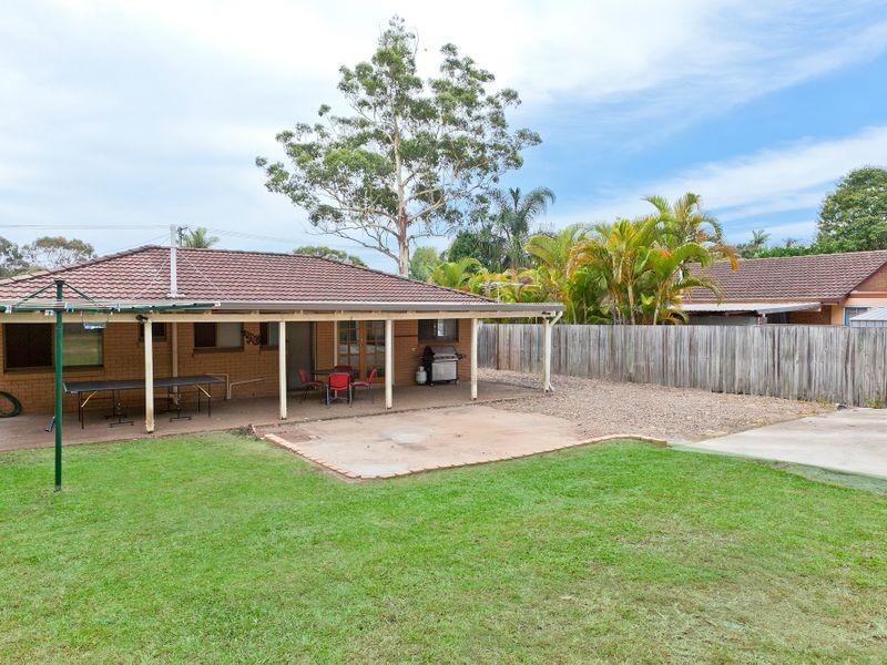 15 Sandpiper Street, Wellington Point QLD 4160