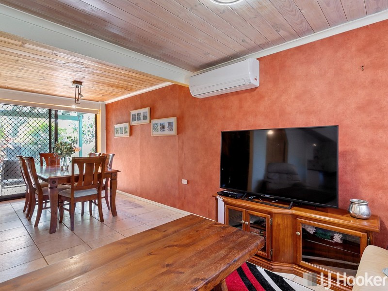 16 Surman Street West, Birkdale QLD 4159