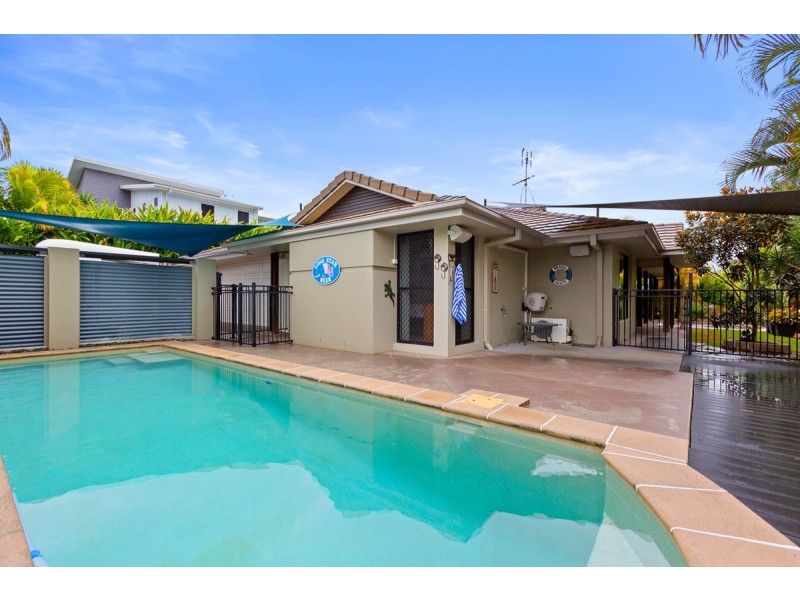 52 Habitat Drive, Redland Bay QLD 4165