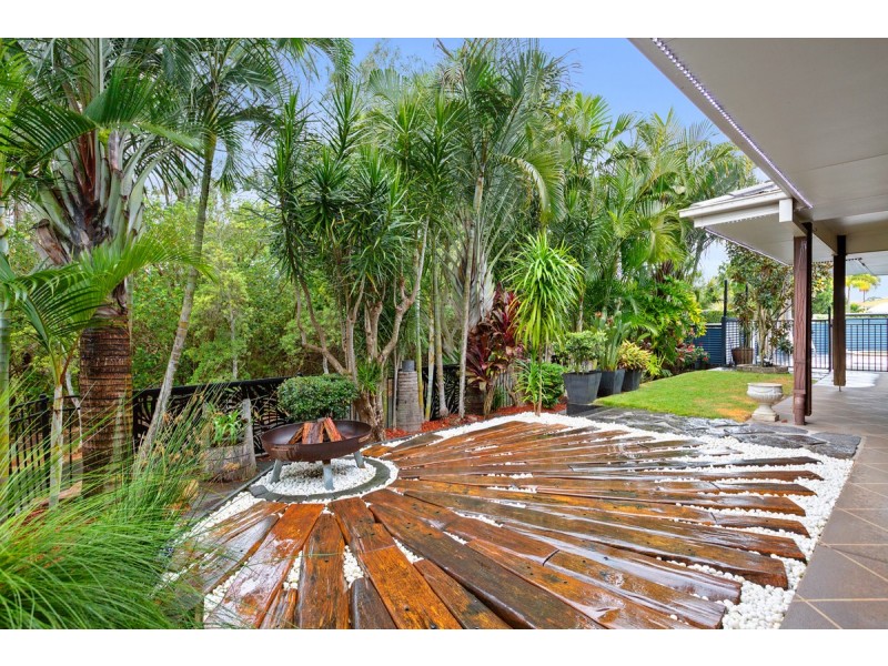 52 Habitat Drive, Redland Bay QLD 4165