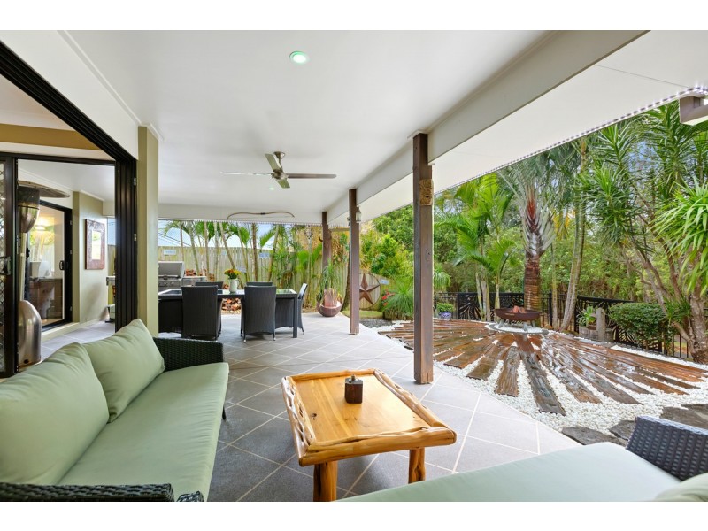 52 Habitat Drive, Redland Bay QLD 4165