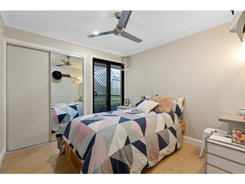 52 Habitat Drive, Redland Bay QLD 4165