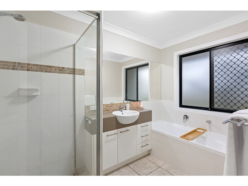 52 Habitat Drive, Redland Bay QLD 4165