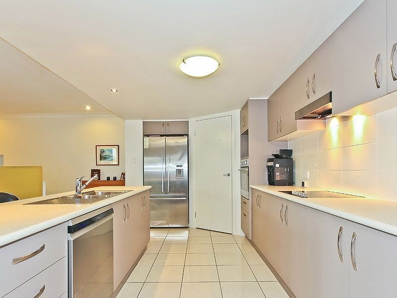 16 Cypress Street, Redland Bay QLD 4165