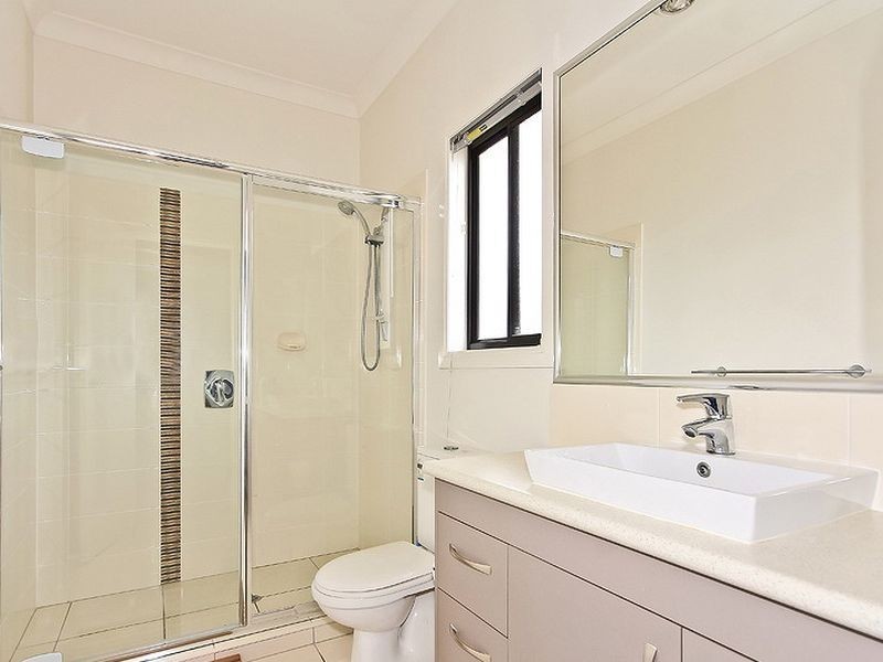 16 Cypress Street, Redland Bay QLD 4165