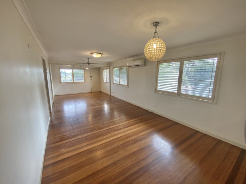 32 Milanion Crescent, Carindale QLD 4152