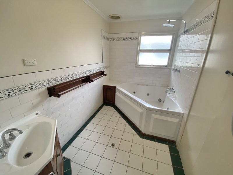 32 Milanion Crescent, Carindale QLD 4152