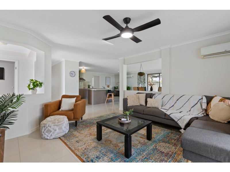 3 Vedson Street, Birkdale QLD 4159