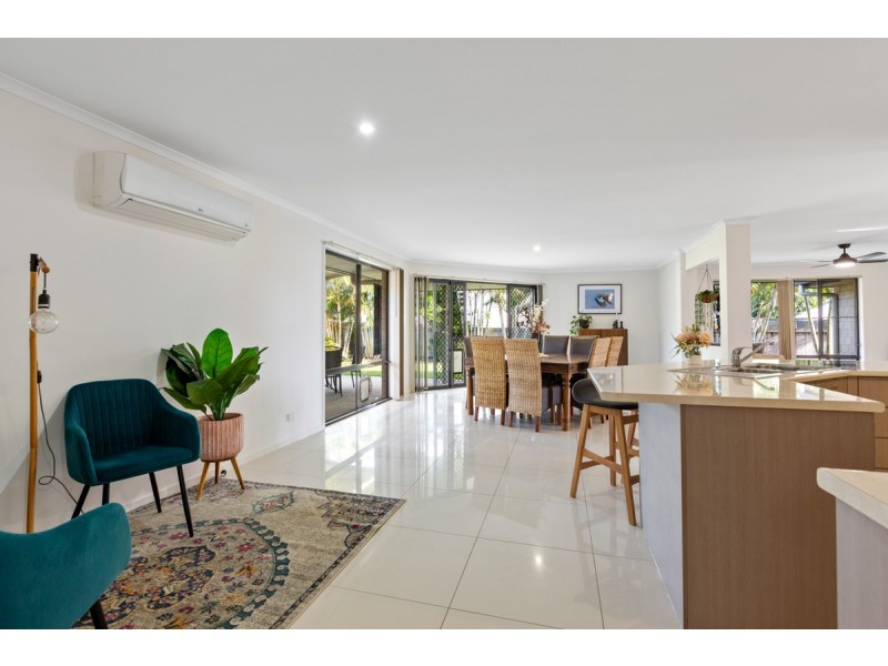 3 Vedson Street, Birkdale QLD 4159