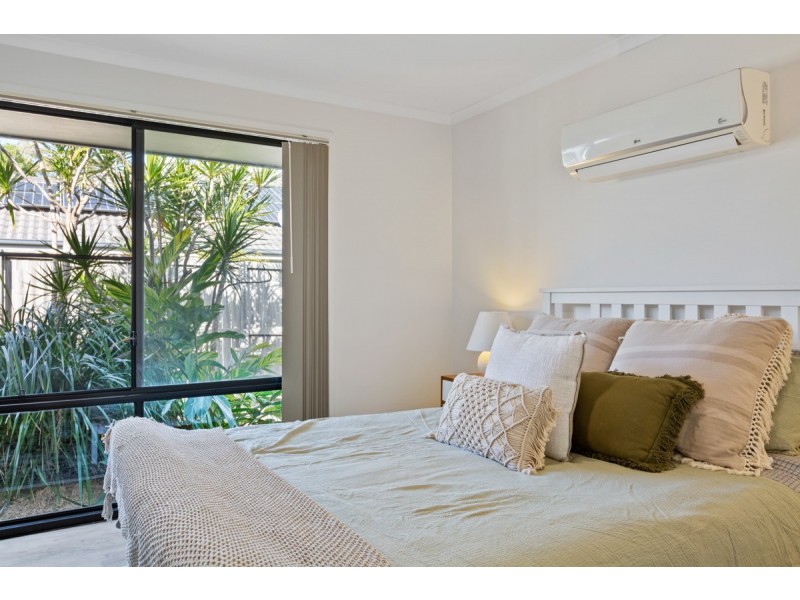 3 Vedson Street, Birkdale QLD 4159