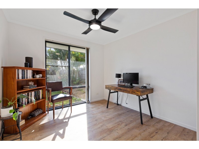 3 Vedson Street, Birkdale QLD 4159