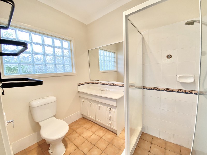 5 Eastcote Lane, Wellington Point QLD 4160