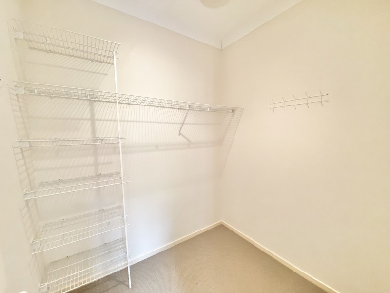 5 Eastcote Lane, Wellington Point QLD 4160